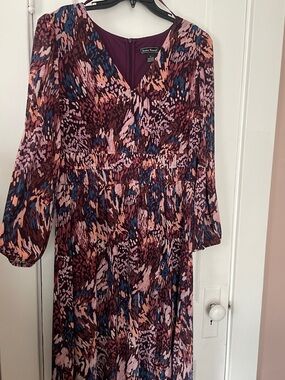 Jessica Howard Women's Long-Sleeve Ruched-Waist Midi Dress